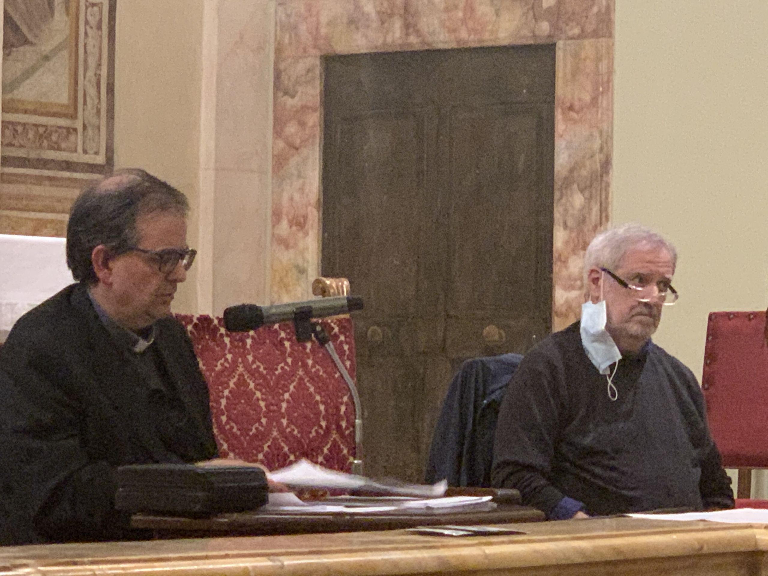 larcivescovo-in-dialogo-con-i-catechisti