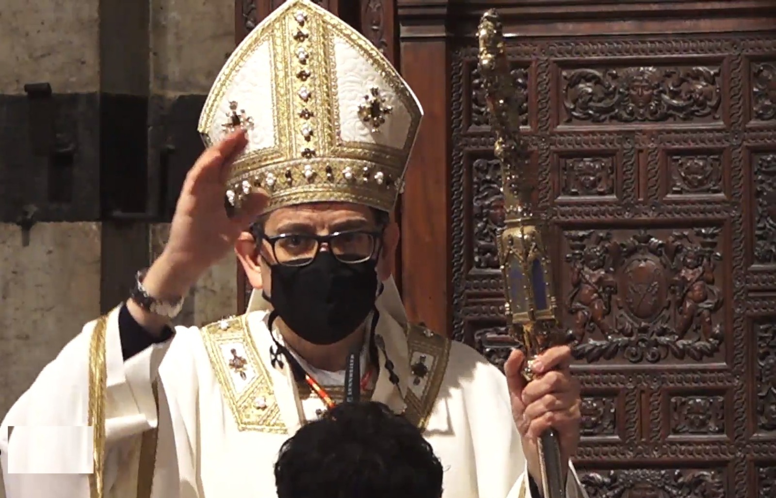 buon-anniversario-sacerdotale-eminenza