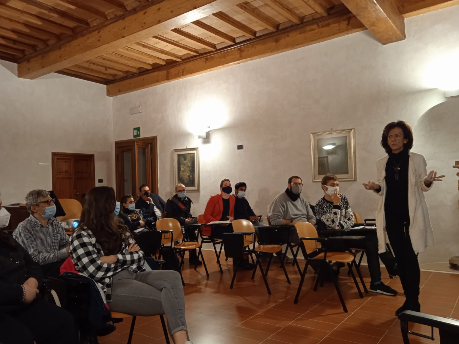 siena-ieri-la-penultima-tappa-di-cantiere-generiamo-lavoro-partner-lalta-scuola-di-pelletteria-italiana-e-la-scuola-parrucchieri
