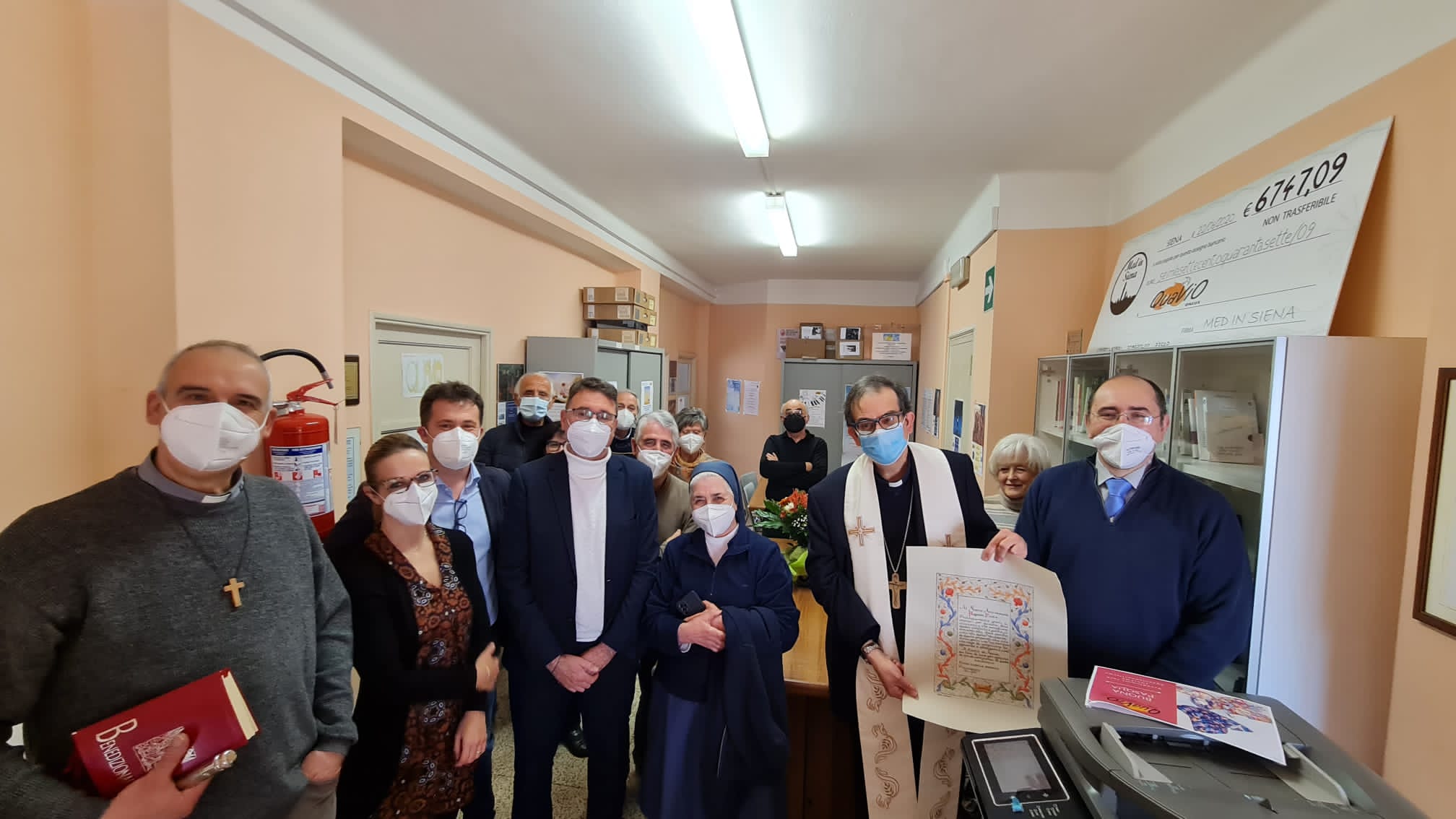 il-card-lojudice-in-visita-alla-sede-di-quavio-grazie-per-la-vostra-missione-accanto-ai-piu-fragili