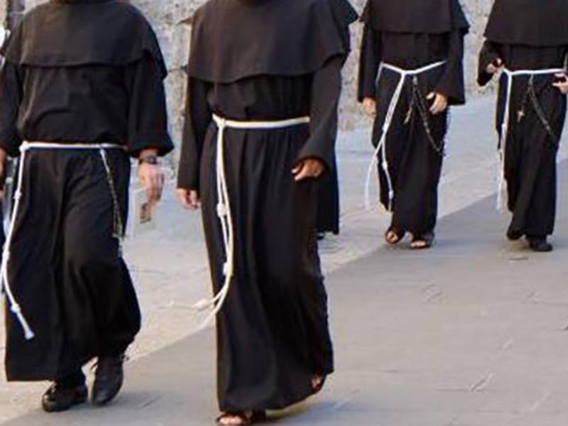 arcidiocesi-e-mo-fra-il-22-05-appuntamento-con-francesco-va-e-ripara-la-mia-casa