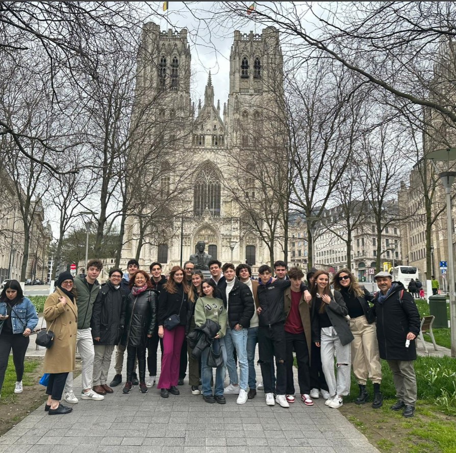 da-siena-a-bruxelles-gli-studenti-con-il-card-lojudice-nel-cuore-deuropa