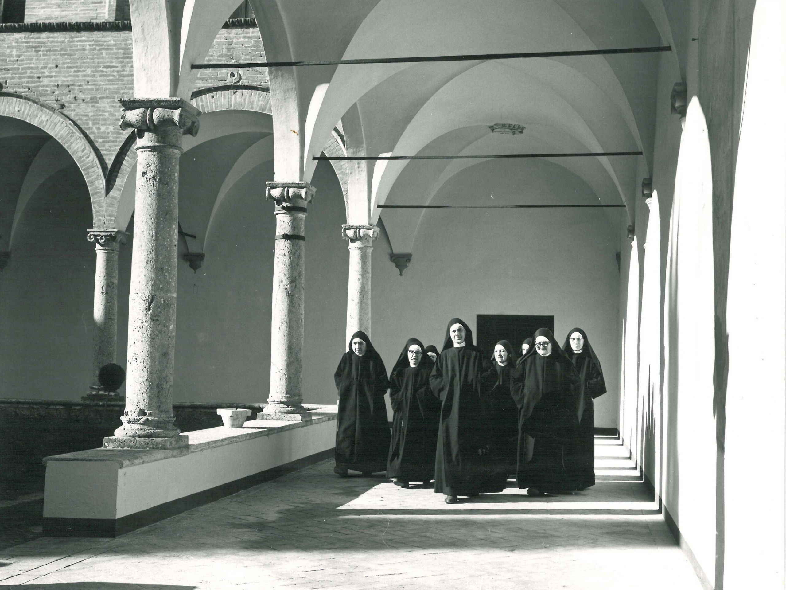 siena-il-1-maggio-a-lecceto-le-suore-agostiniane-festeggiano-il-50-dellinaugurazione-del-monastero