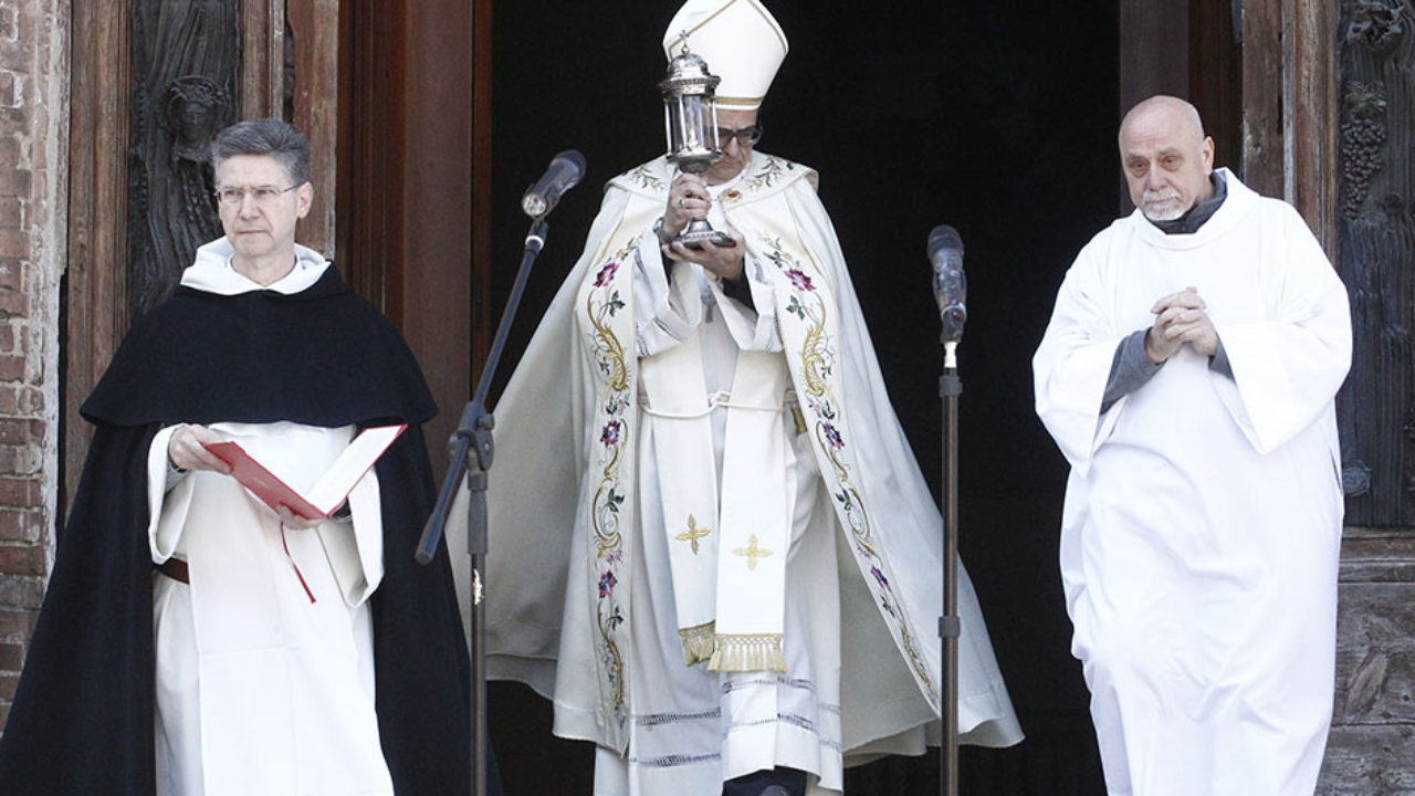 dal-26-al-30-aprile-le-celebrazioni-in-onore-di-s-caterina-da-siena-questanno-ponte-di-pace-con-assisi-e-il-sermig-di-torino
