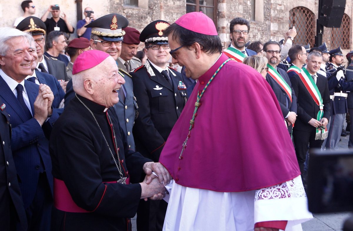 siena-domenica-la-celebrazione-per-i-75-anni-di-sacerdozio-di-mons-bonicelli