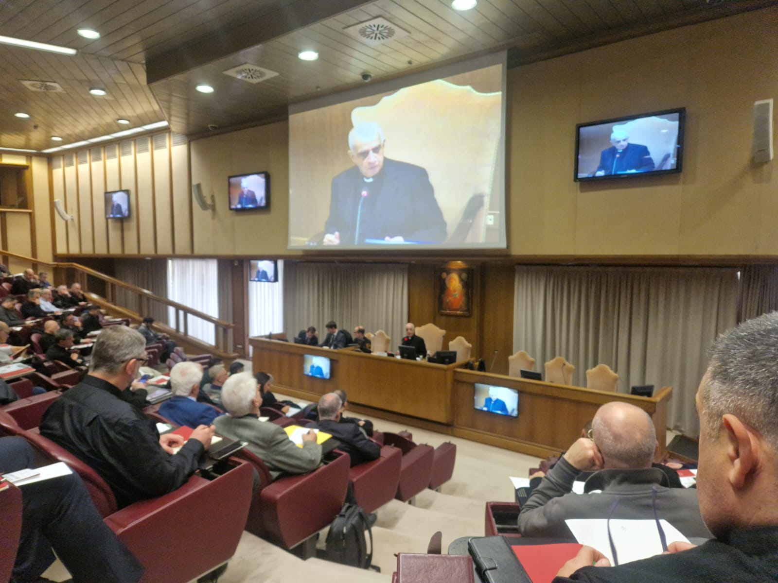 oggi-su-la-nazione-lintervista-al-card-lojudice-la-chiesa-in-prima-linea-contro-la-violenza-di-genere