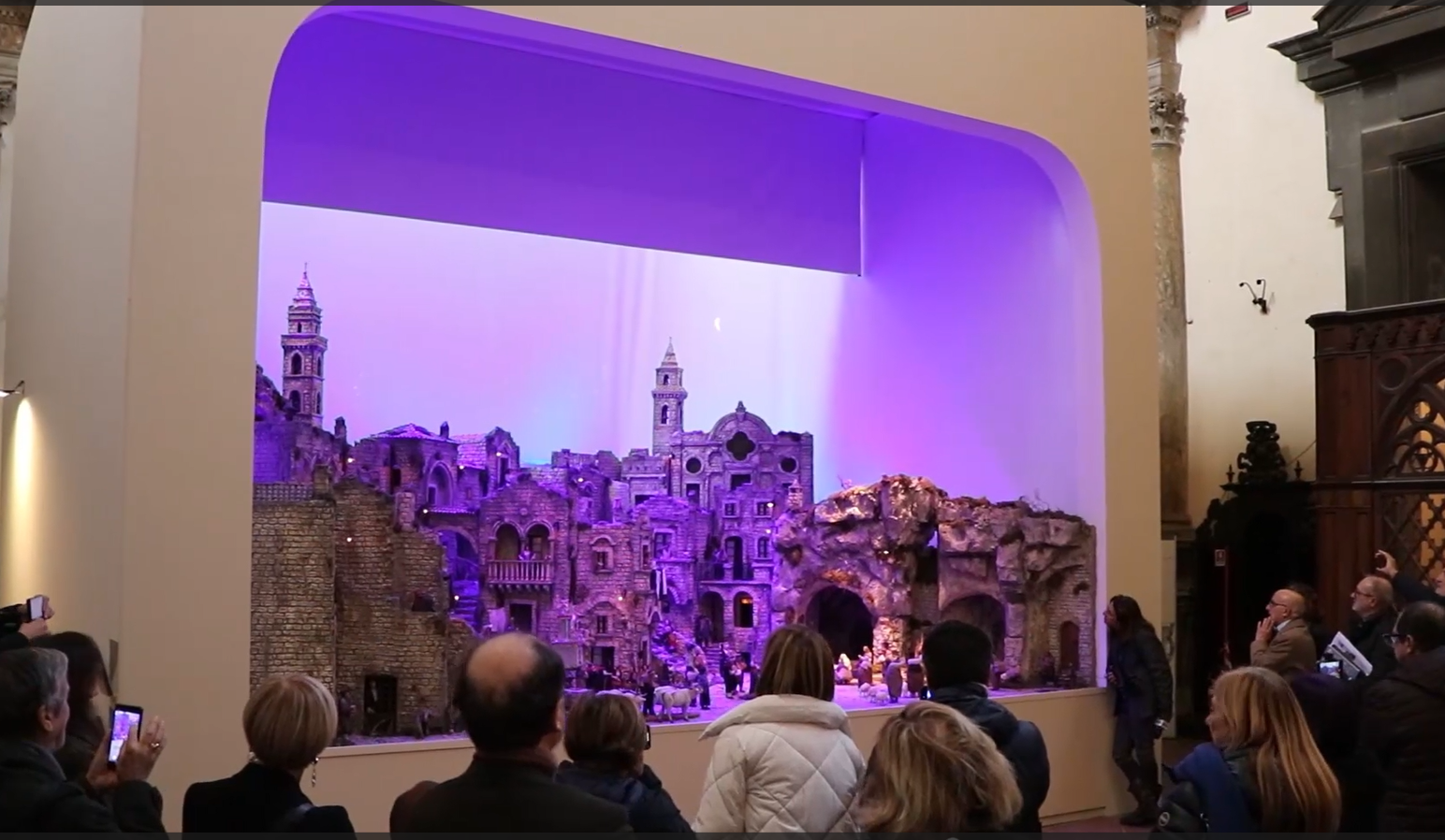siena-fino-al-2-febbraio-allannunziata-il-presepe-monumentale-della-basilicata