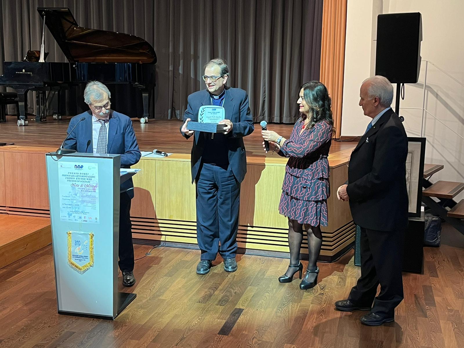 dallassociazione-nazionale-presidi-il-premio-romei-al-card-lojudice-per-limpegno-verso-i-giovani