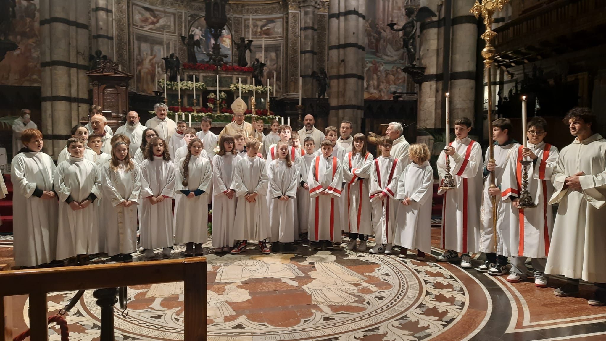 siena-oltre-40-ragazzi-e-ragazze-alla-giornata-interdiocesana-dei-ministranti