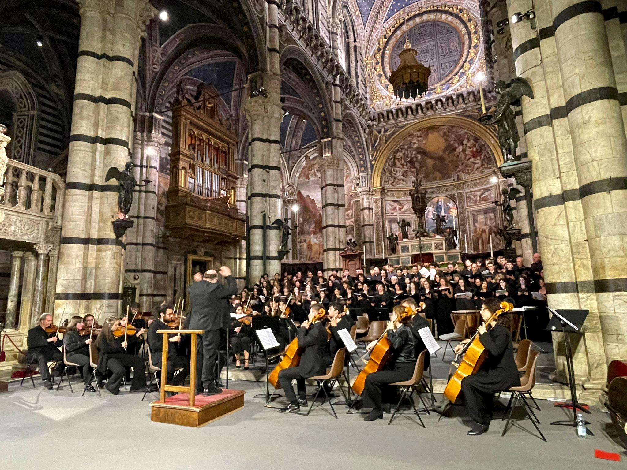 siena-questa-sera-levento-musicale-del-franci-in-onore-di-s-caterina