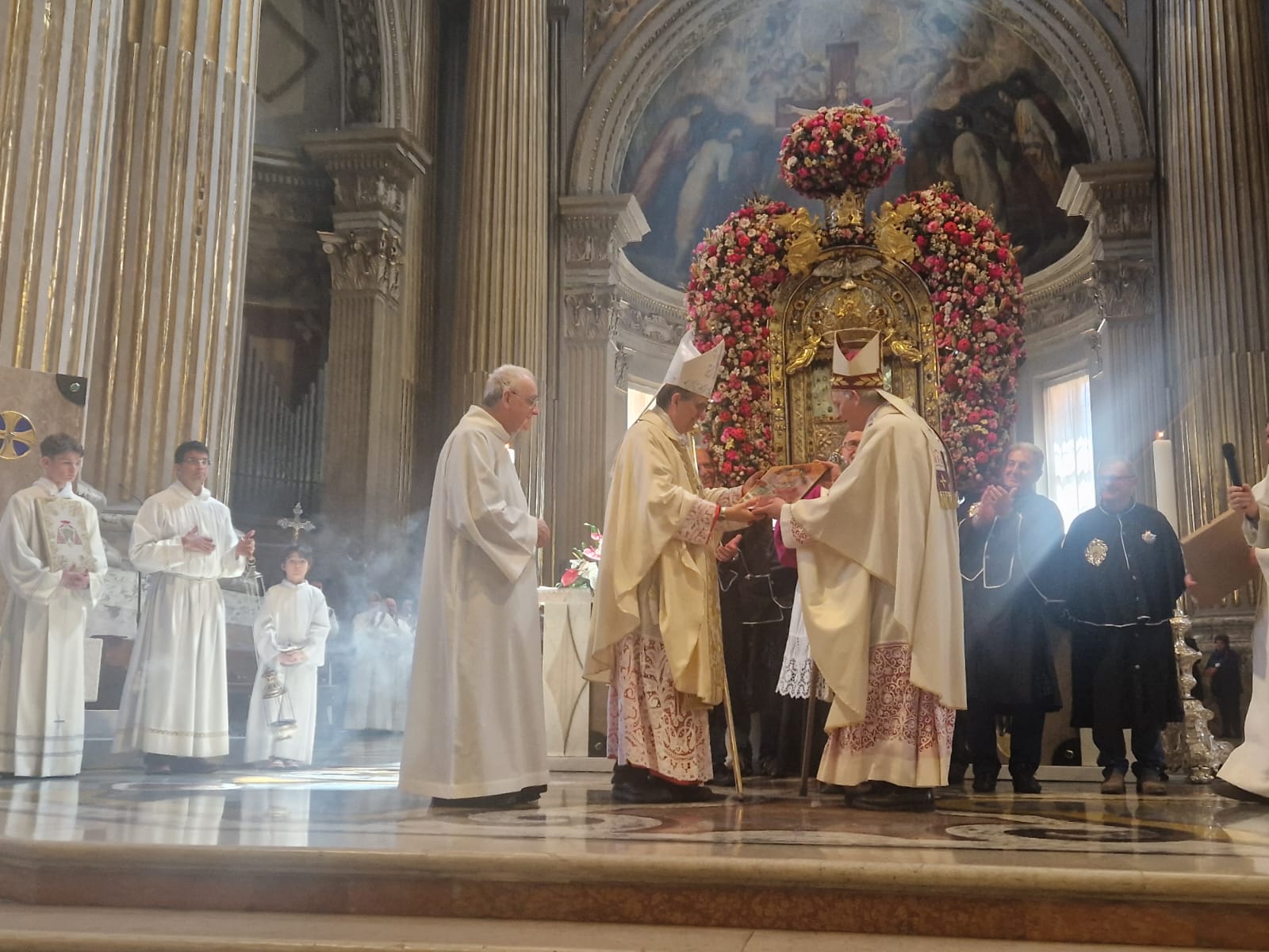 santa-caterina-alla-citta-di-bologna-la-misericordia-come-metodo-di-governo-ieri-il-card-lojudice-alla-festa-della-madonna-di-s-luca