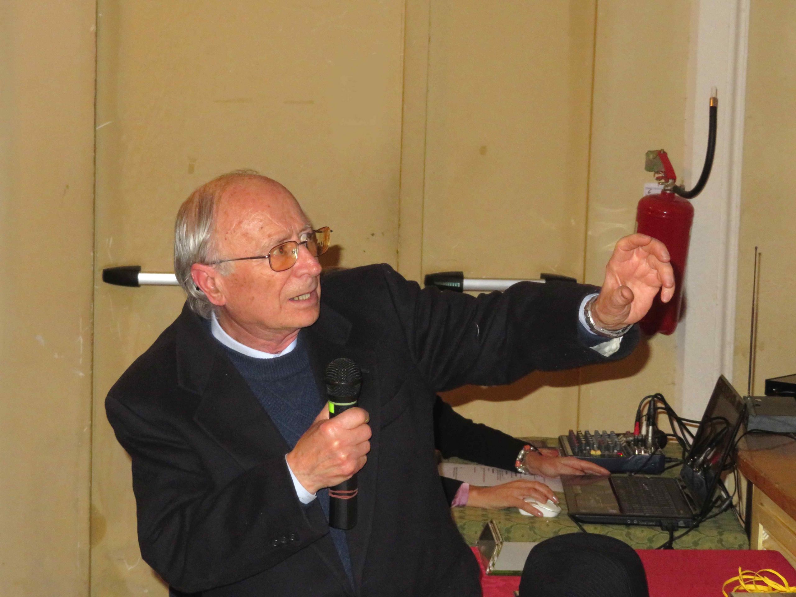 lardiocesi-in-festa-per-il-60-di-sacerdozio-di-don-tito-rovai