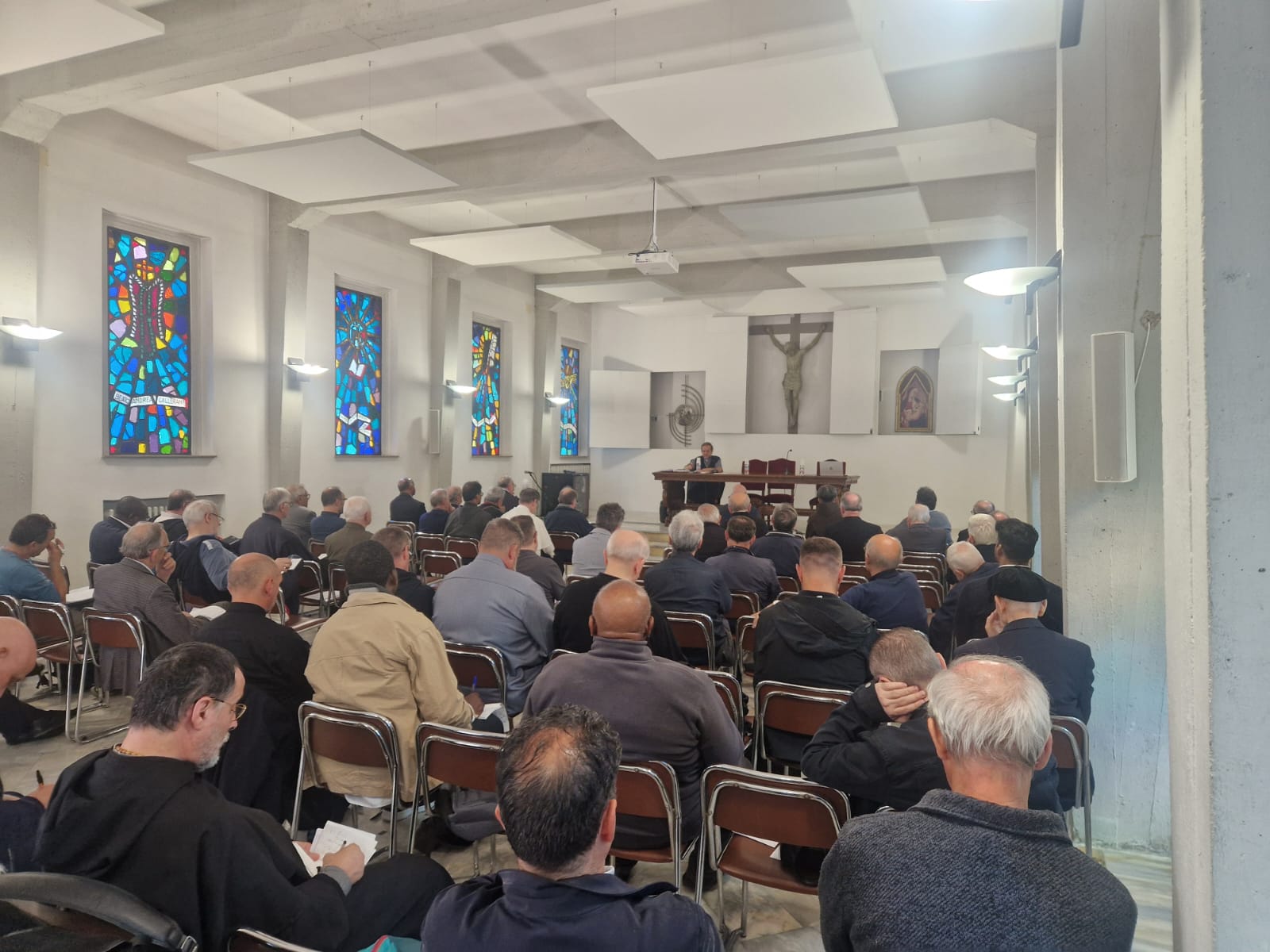 ieri-a-montarioso-lincontro-di-programmazione-con-il-clero-dicosesano