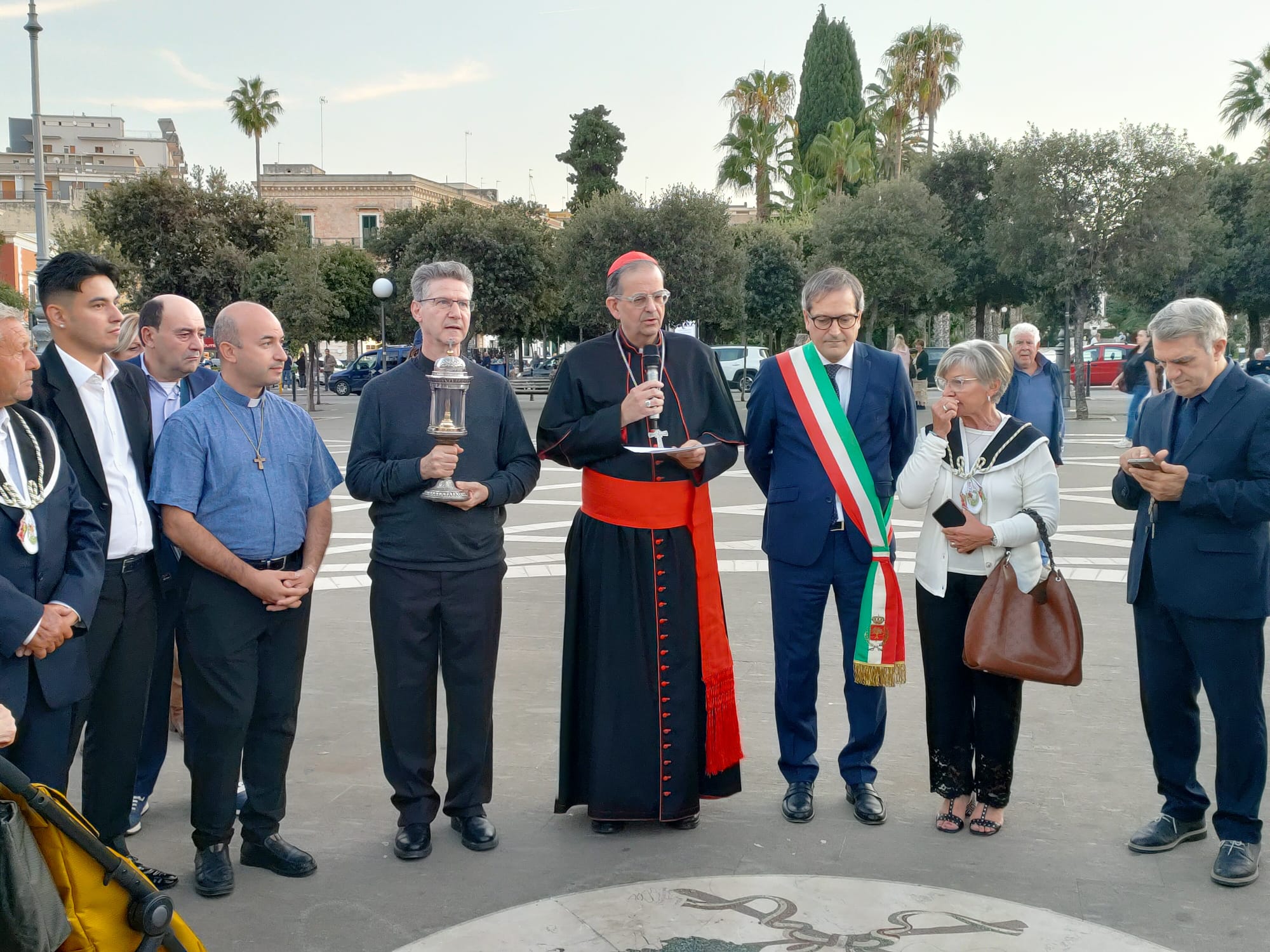 bisceglie-bt-in-festa-per-santa-caterina-la-citta-ha-accolto-la-sua-reliquia