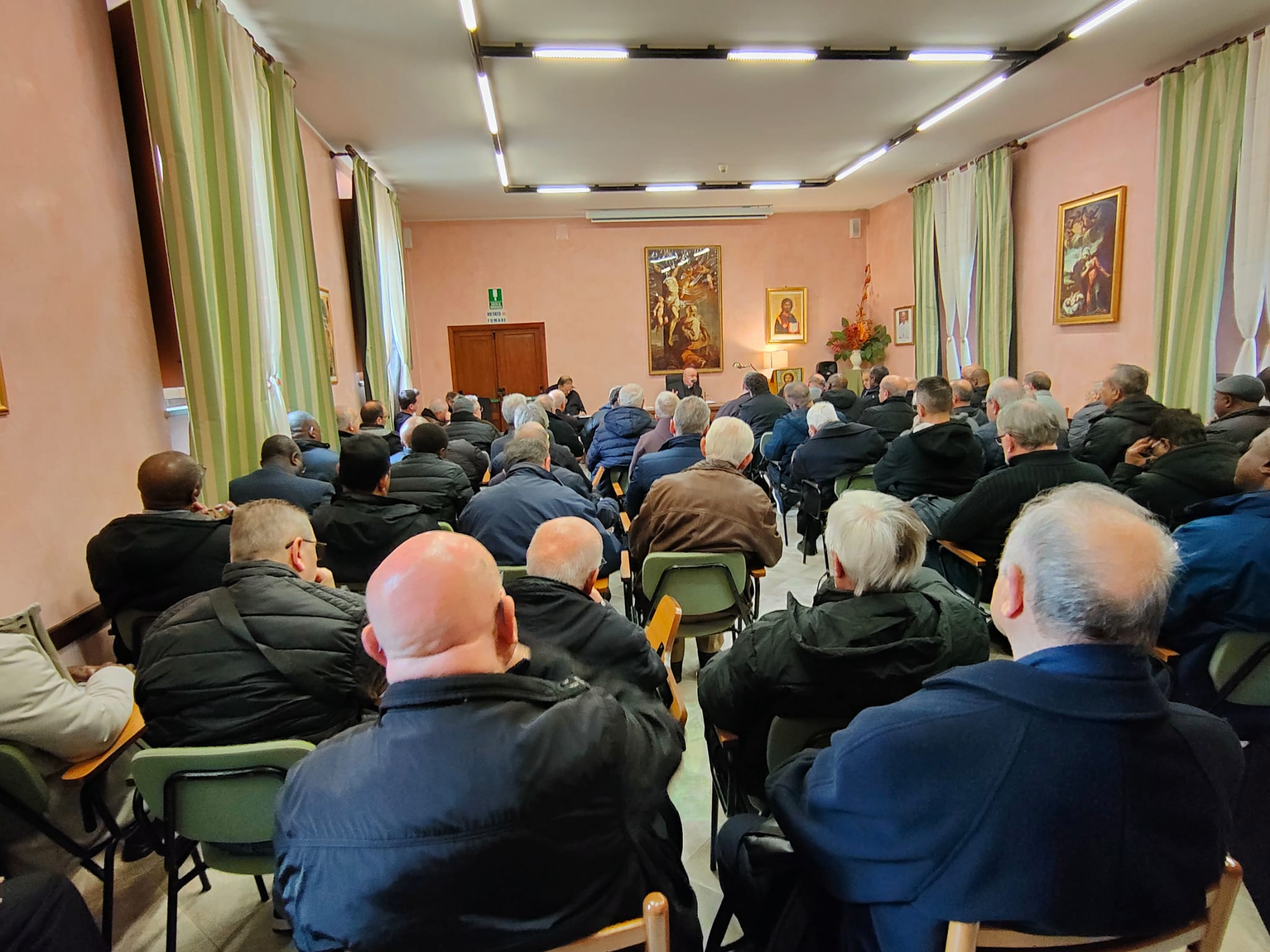 sinalunga-questa-mattina-lincontro-interdiocesano-del-clero-dedicato-al-giubileo-e-al-suo-significato
