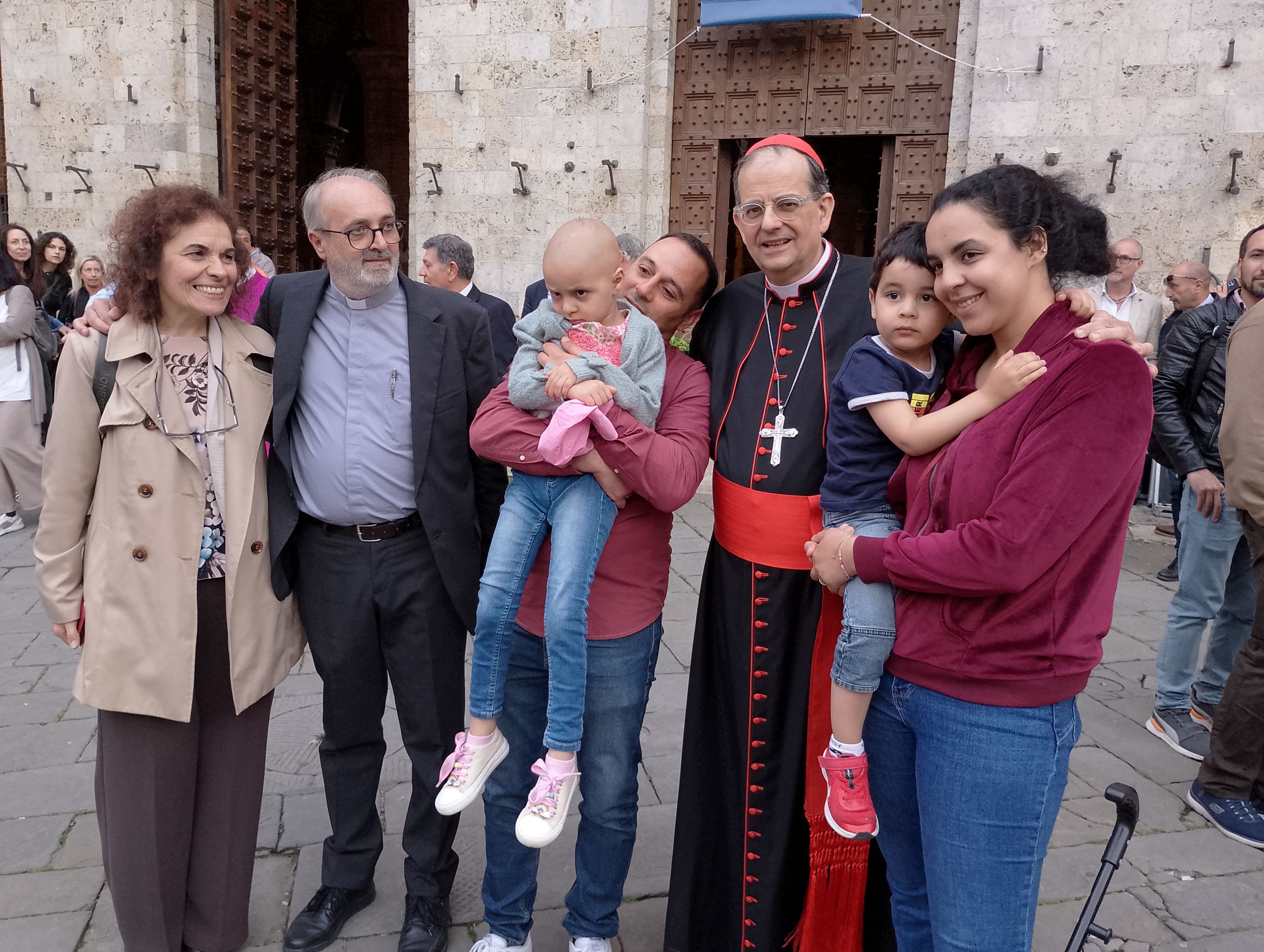 siena-ci-ha-lasciato-ikram-la-bambina-coraggiosa-arrivata-per-curare-il-retinoblastoma