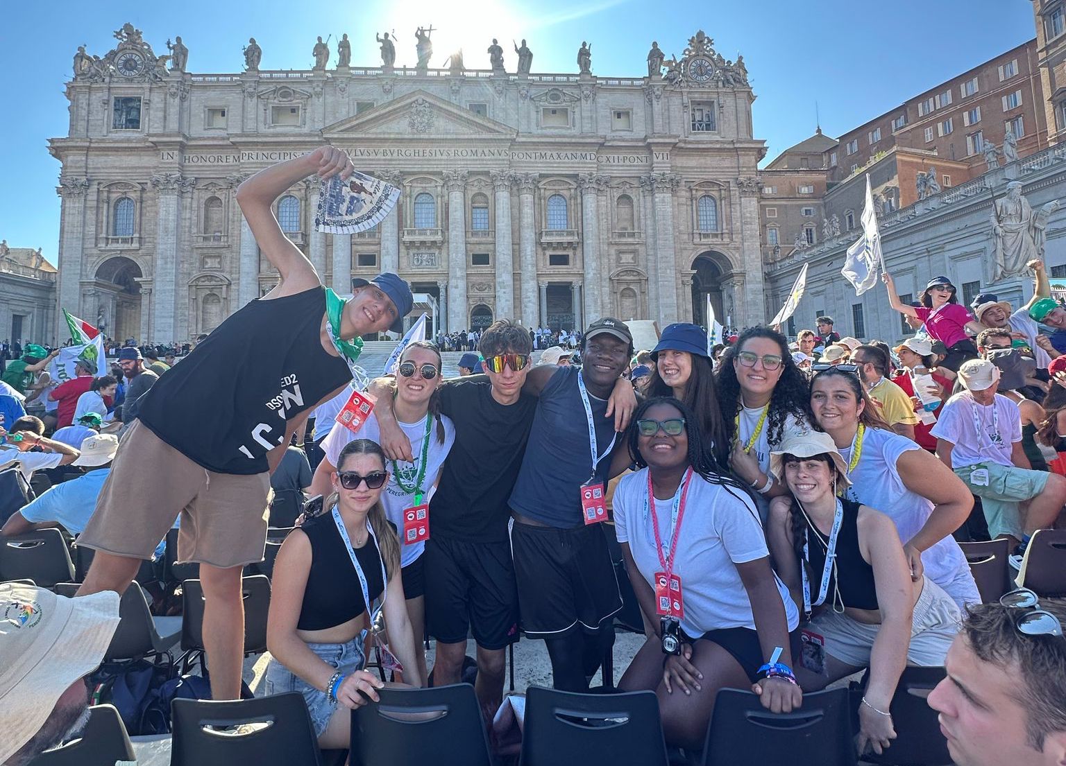 giubileo-i-ragazzi-di-siena-e-montepulciano-con-mons-fisichella-e-il-sindaco-di-roma-gualtieri