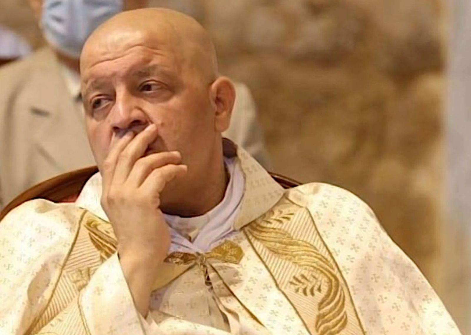 card-lojudice-sulla-morte-in-libano-di-padre-pierre-al-rahi-un-prete-in-prima-linea-morto-al-fianco-dei-fedeli